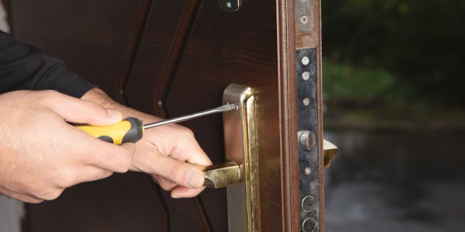 Fabbro porte blindate